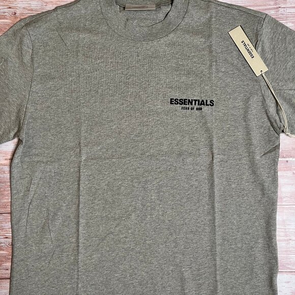 ESSENTIALS FOG T-SHIRT 2022 | DARK OATMEAL | SIZE M | OVERSIZED | NWT - Picture 1 of 4